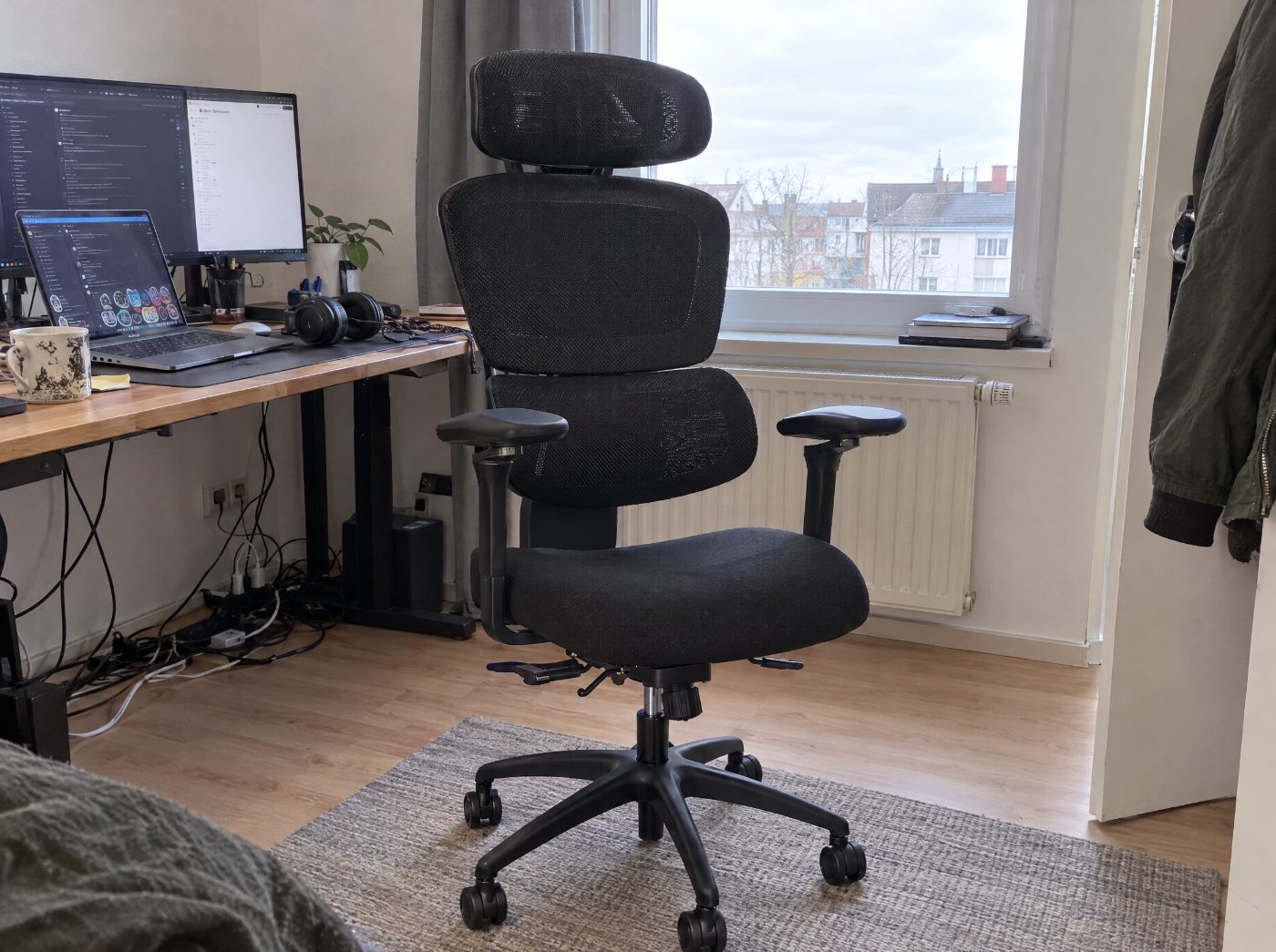 Deskspace Move Pro im hellen Homeoffice